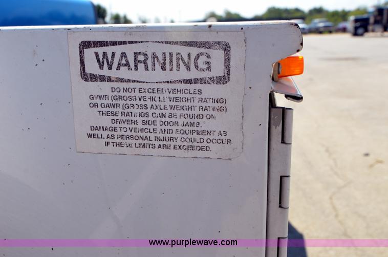 image for item A4947 2006 Ford F550 XL Super Duty service truck