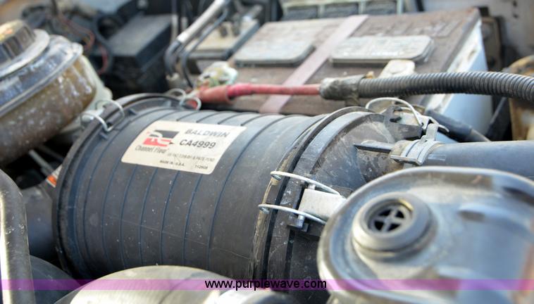 image for item A4947 2006 Ford F550 XL Super Duty service truck