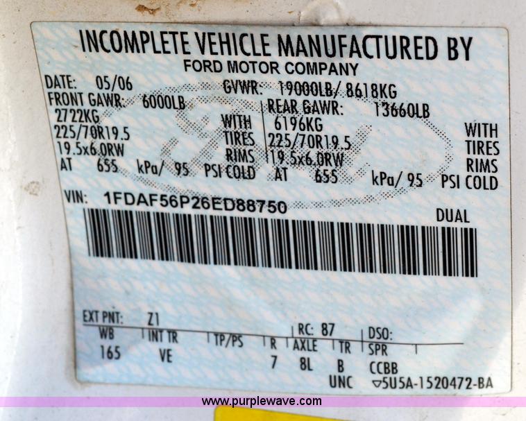 image for item A4947 2006 Ford F550 XL Super Duty service truck