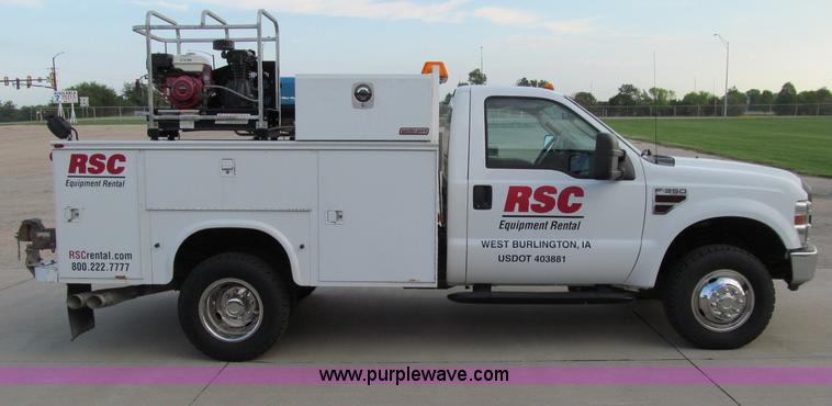 image for item A8456 2008 Ford F350 XL Super Duty service truck