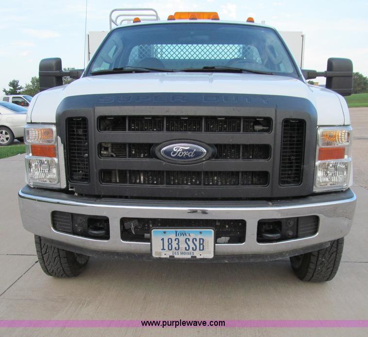 image for item A8456 2008 Ford F350 XL Super Duty service truck