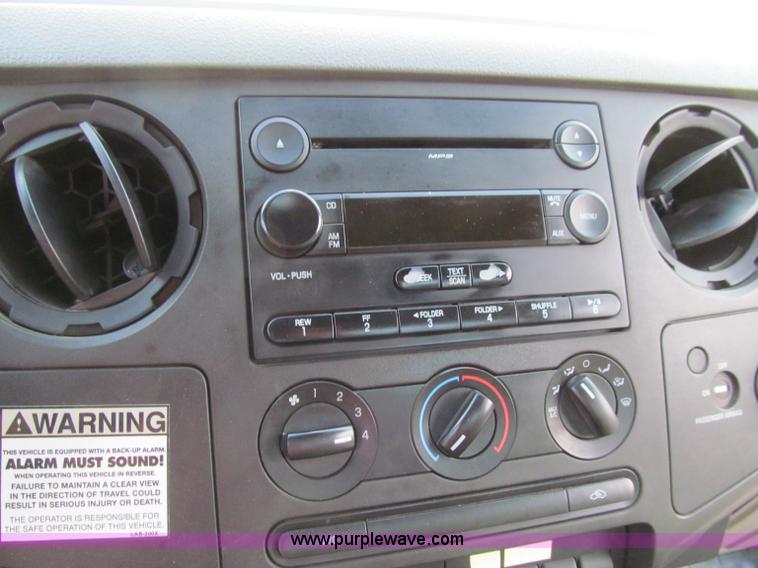 image for item A8456 2008 Ford F350 XL Super Duty service truck