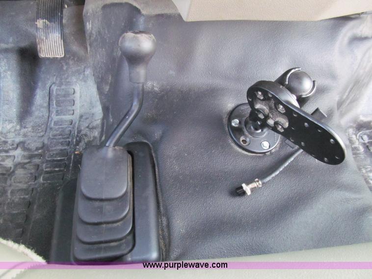 image for item A8456 2008 Ford F350 XL Super Duty service truck