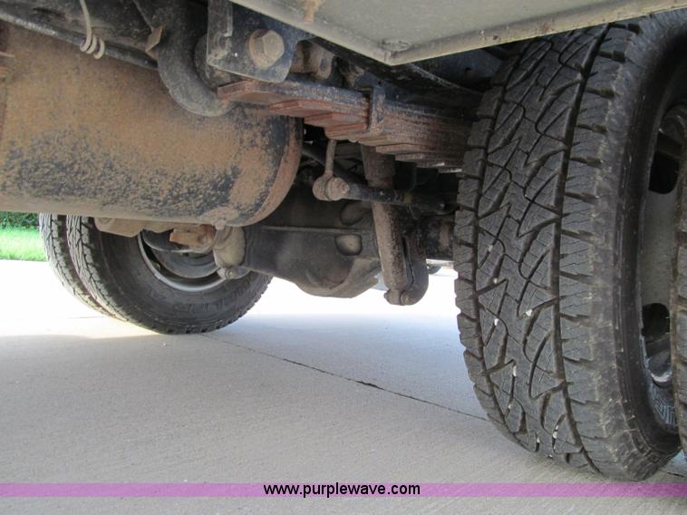 image for item A8456 2008 Ford F350 XL Super Duty service truck