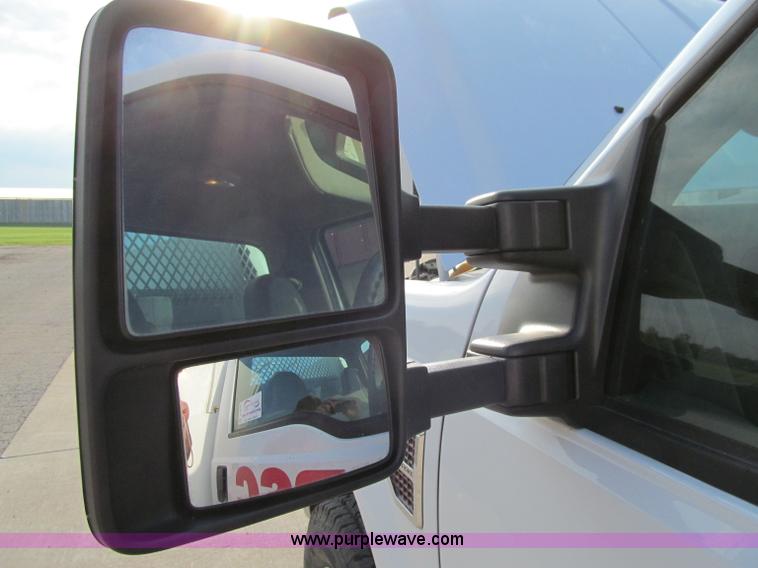 image for item A8456 2008 Ford F350 XL Super Duty service truck