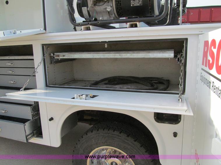 image for item A8456 2008 Ford F350 XL Super Duty service truck