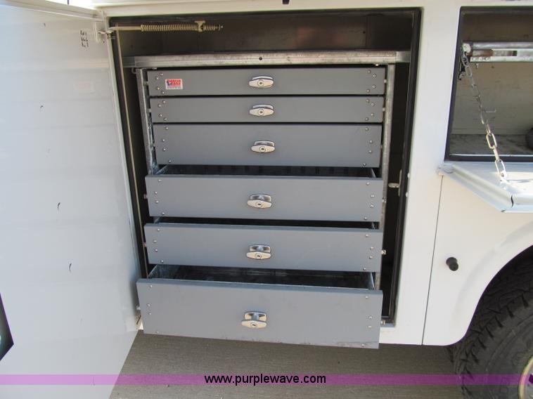 image for item A8456 2008 Ford F350 XL Super Duty service truck