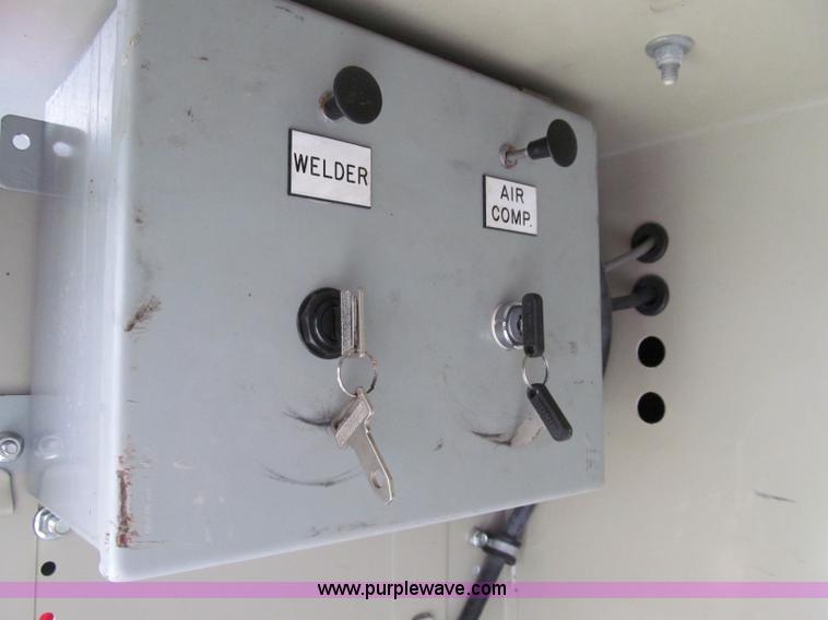 image for item A8456 2008 Ford F350 XL Super Duty service truck