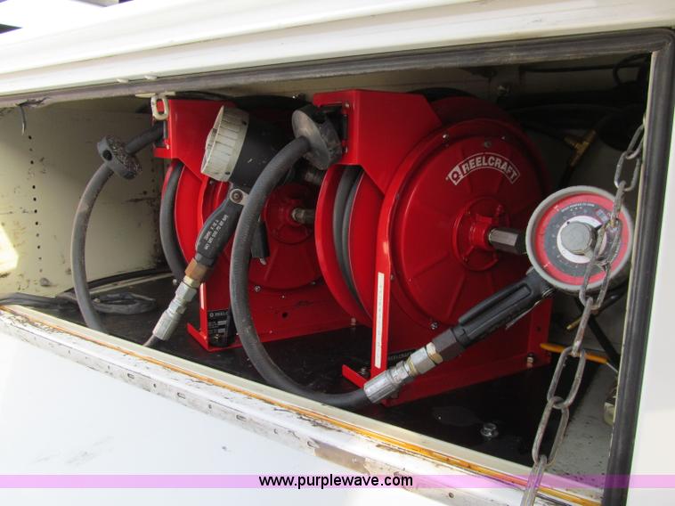 image for item A8456 2008 Ford F350 XL Super Duty service truck