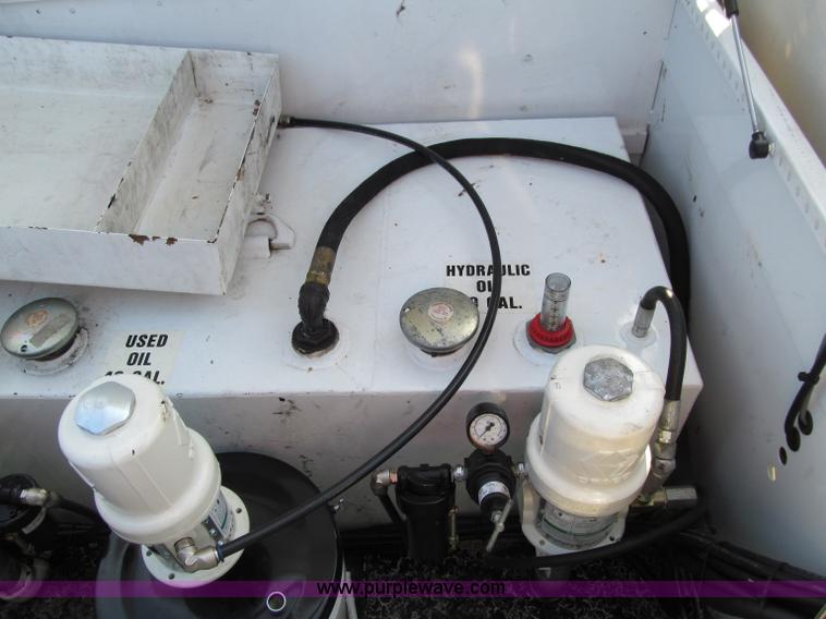 image for item A8456 2008 Ford F350 XL Super Duty service truck