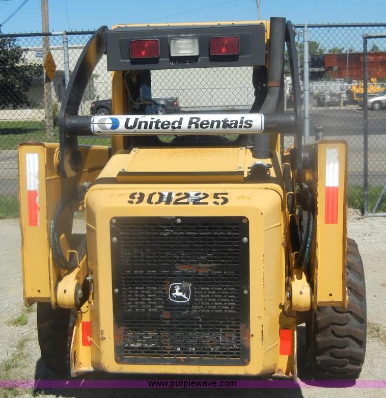 image for item B1481 2006 John Deere 317 skid steer