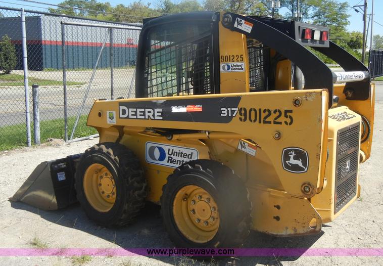 image for item B1481 2006 John Deere 317 skid steer