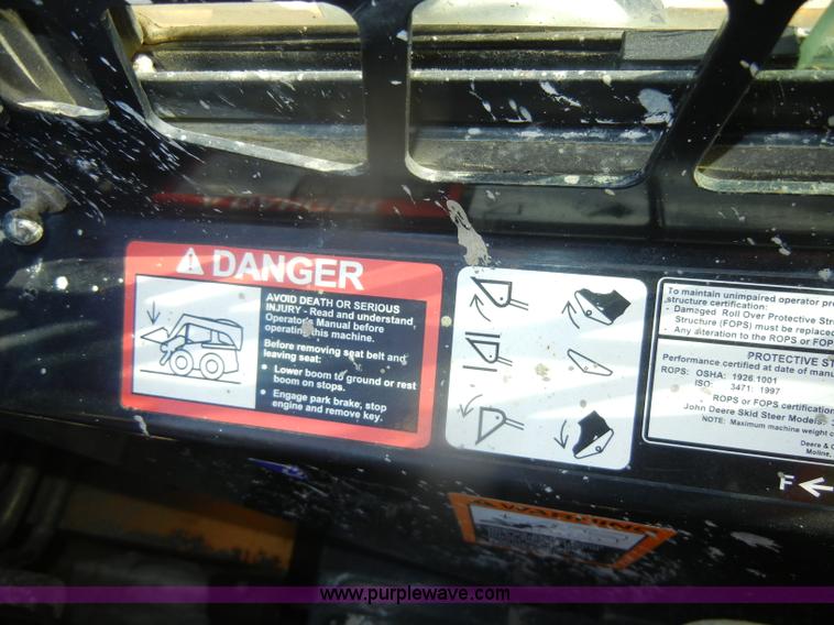 image for item B1481 2006 John Deere 317 skid steer