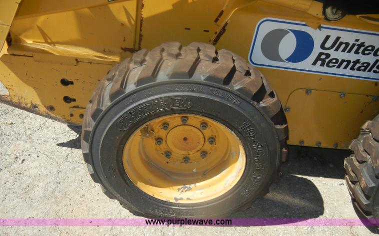 image for item B1481 2006 John Deere 317 skid steer