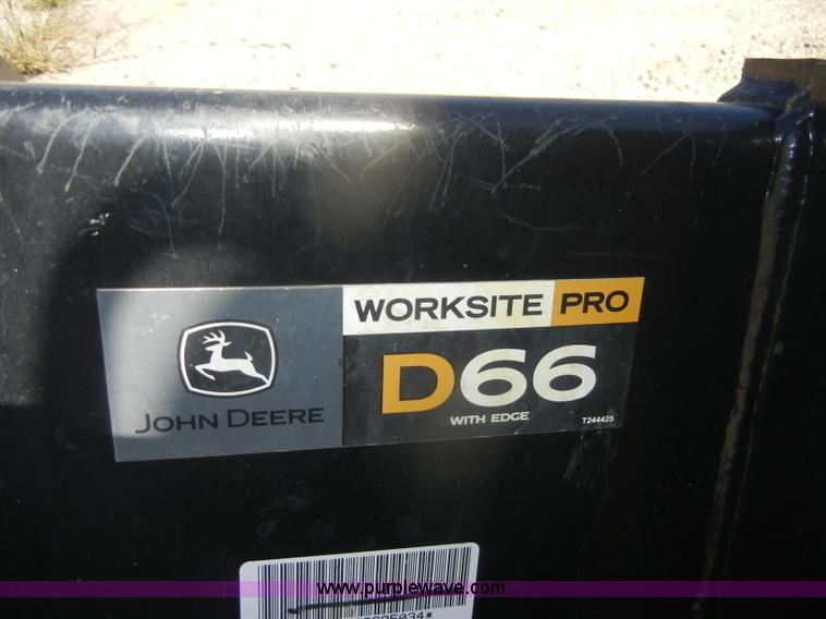 image for item B1481 2006 John Deere 317 skid steer