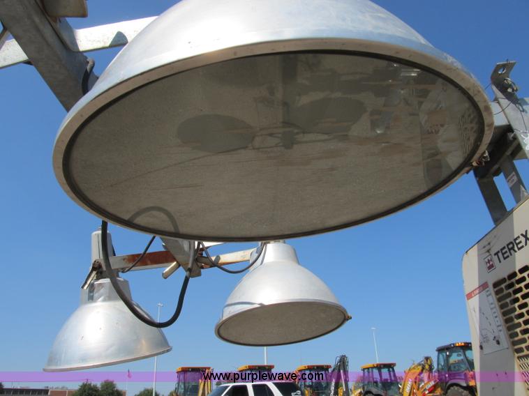 image for item B2837 2007 Terex Amida portable light tower