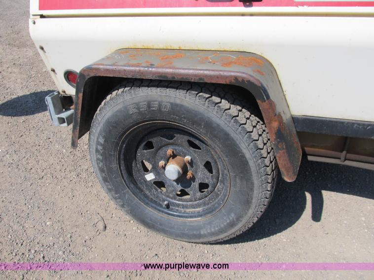 image for item B2837 2007 Terex Amida portable light tower