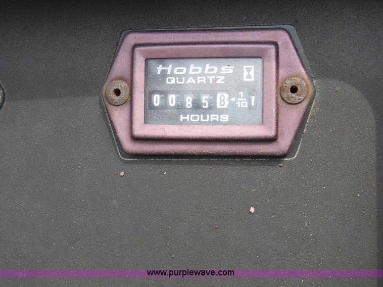 image for item B2841 2005 Ford F550 XL Super Duty service truck