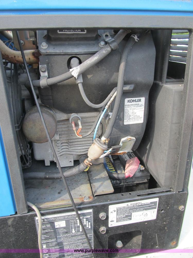 image for item B2841 2005 Ford F550 XL Super Duty service truck