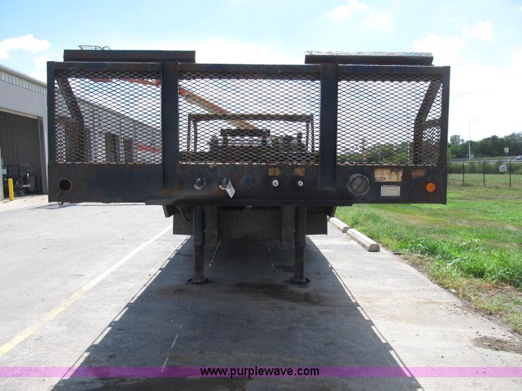 image for item B2845 2007 Ledwell Hydra-Tail 48' tilt bed trailer