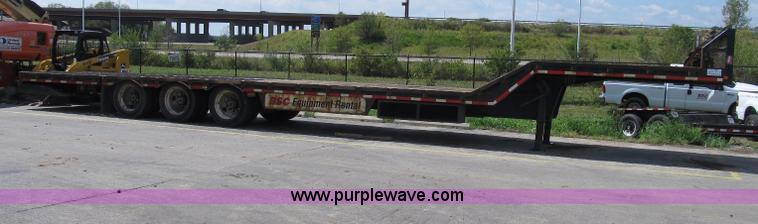 image for item B2845 2007 Ledwell Hydra-Tail 48' tilt bed trailer