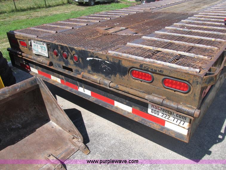 image for item B2845 2007 Ledwell Hydra-Tail 48' tilt bed trailer