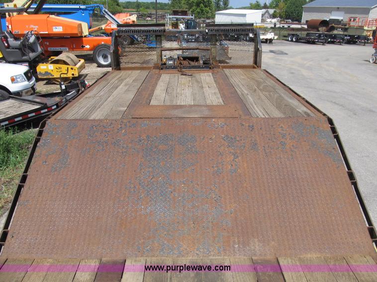 image for item B2845 2007 Ledwell Hydra-Tail 48' tilt bed trailer