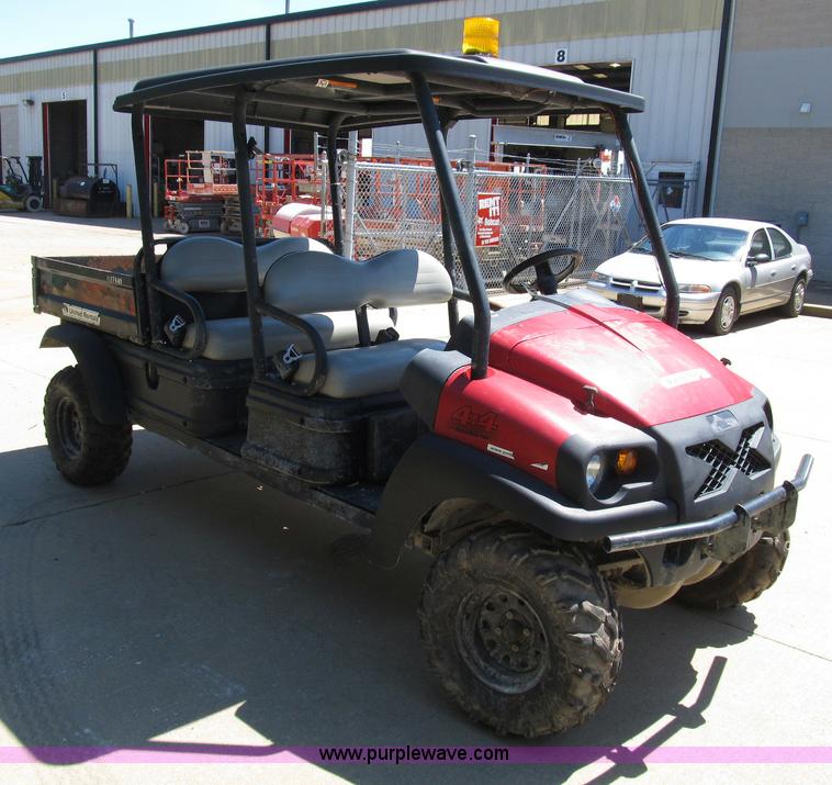 image for item B2848 2009 Ingersoll Rand XRT1550 SE club car utility vehicle