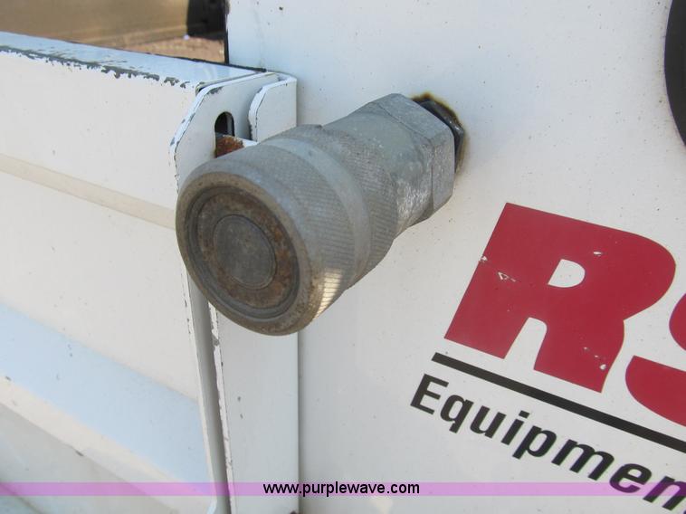 image for item B2851 2006 Ford F350 XL Super Duty service truck