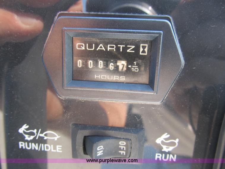 image for item B2851 2006 Ford F350 XL Super Duty service truck