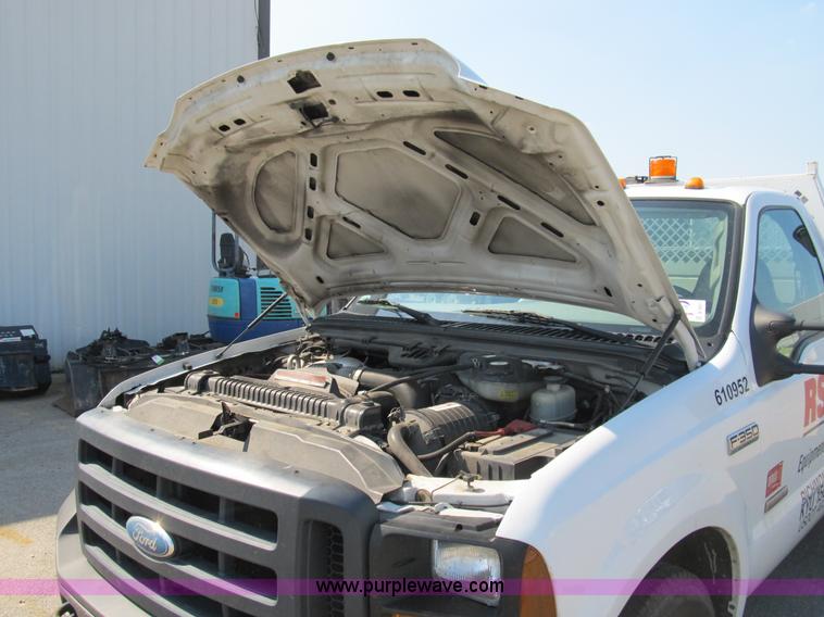 image for item B2851 2006 Ford F350 XL Super Duty service truck