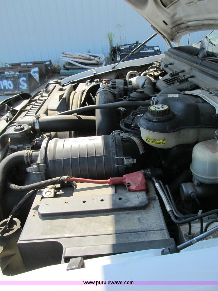 image for item B2851 2006 Ford F350 XL Super Duty service truck