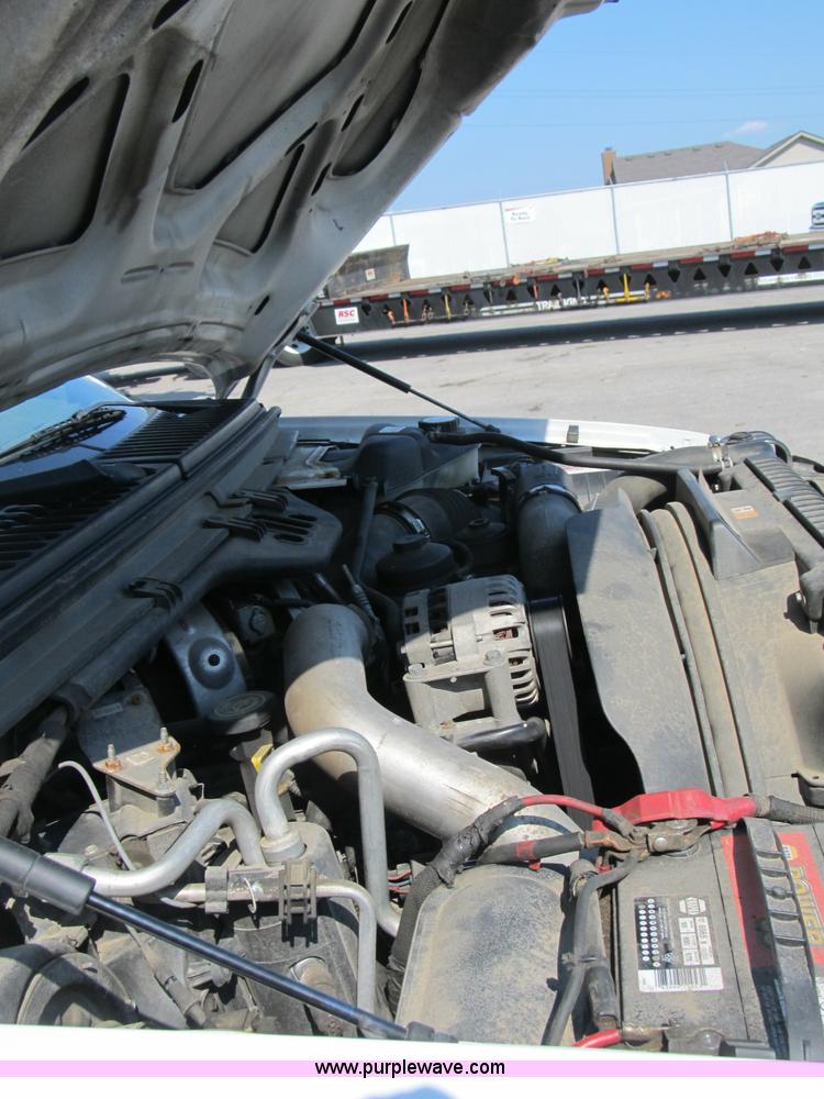 image for item B2851 2006 Ford F350 XL Super Duty service truck