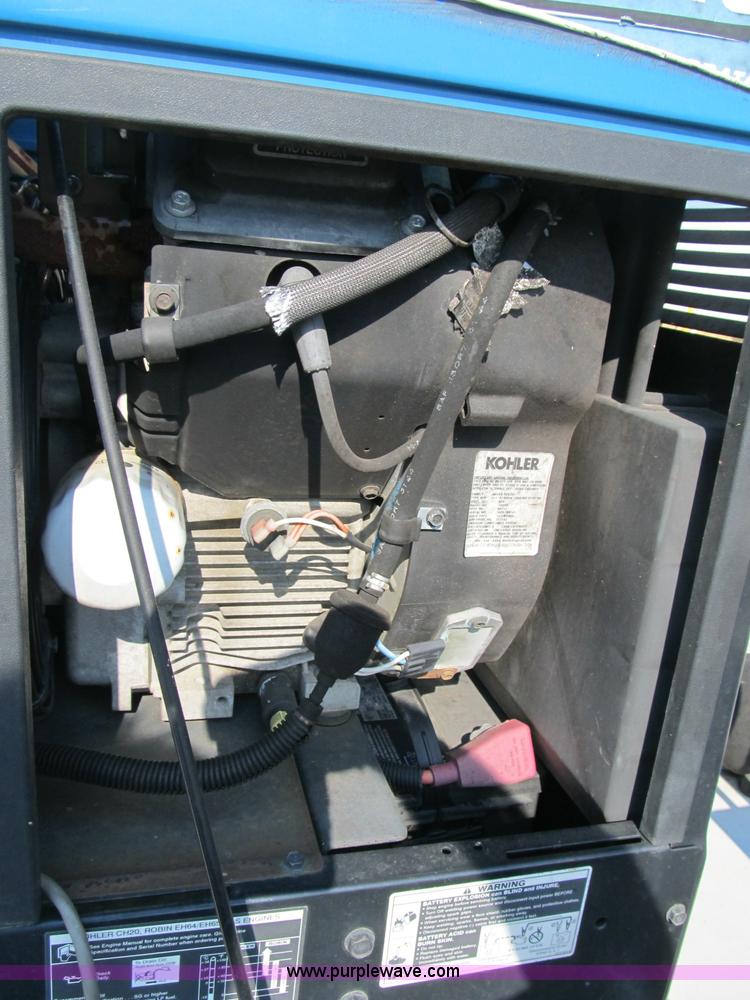 image for item B2852 2005 Ford F550 XL Super Duty service truck