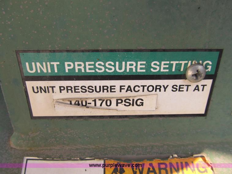 image for item B2852 2005 Ford F550 XL Super Duty service truck