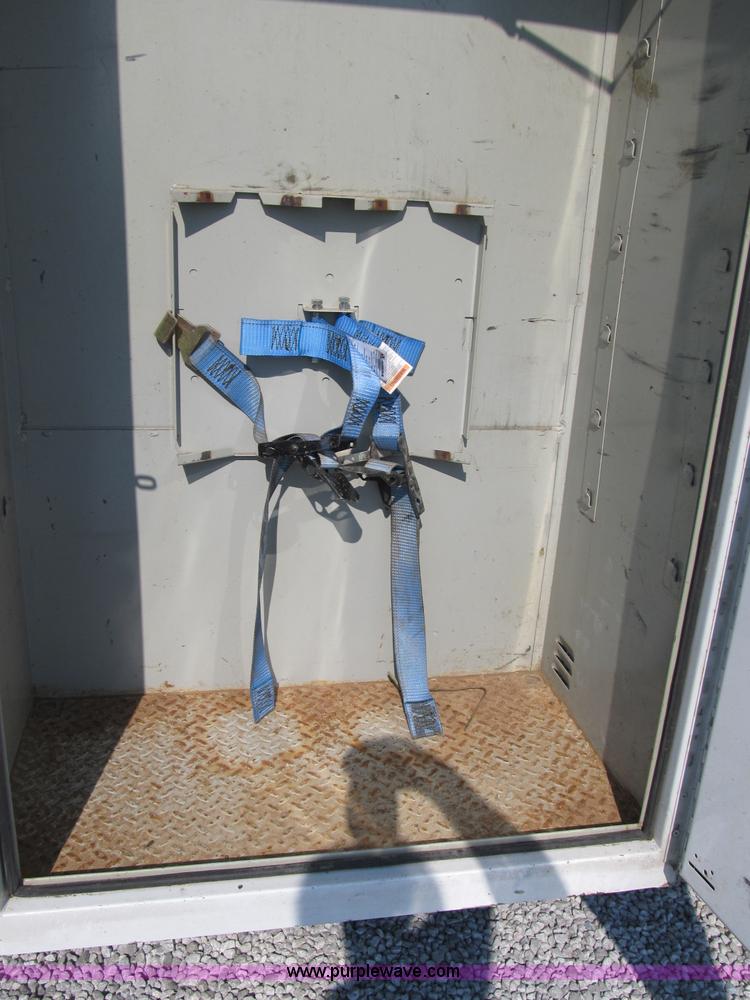 image for item B2852 2005 Ford F550 XL Super Duty service truck