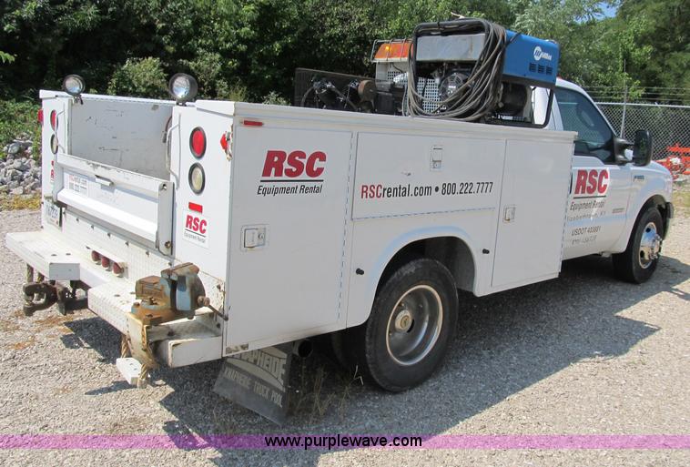 image for item B2853 2005 Ford F350 XL Super Duty service truck