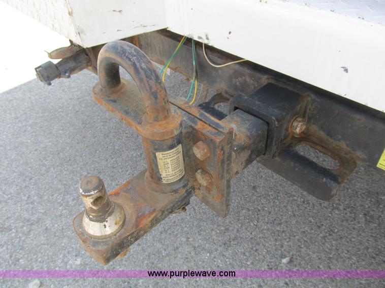 image for item B2854 2005 Ford F550 XLT Super Duty service truck