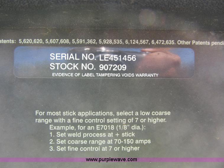 image for item B2854 2005 Ford F550 XLT Super Duty service truck