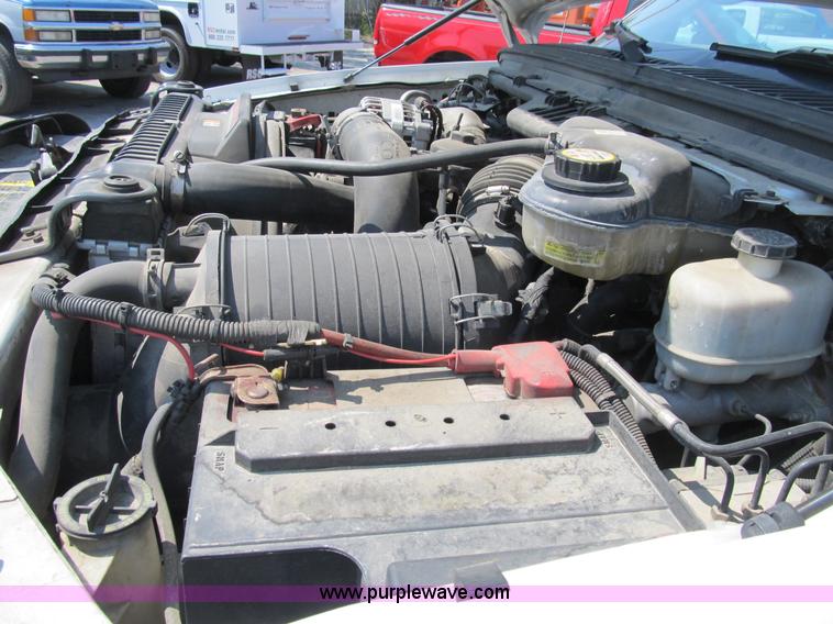 image for item B2854 2005 Ford F550 XLT Super Duty service truck