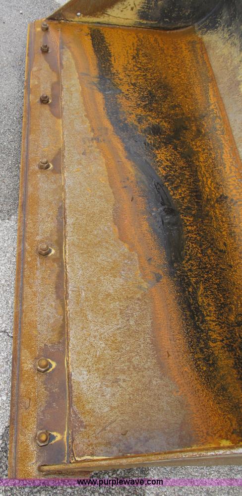 image for item B2861 2006 John Deere 317 skid steer