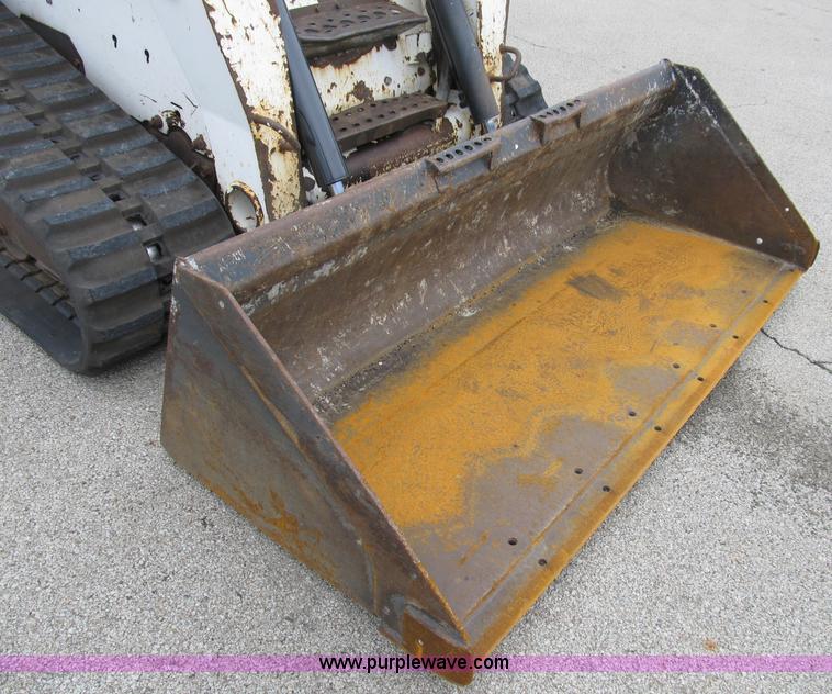 image for item B2862 2007 Bobcat T250 track skid steer