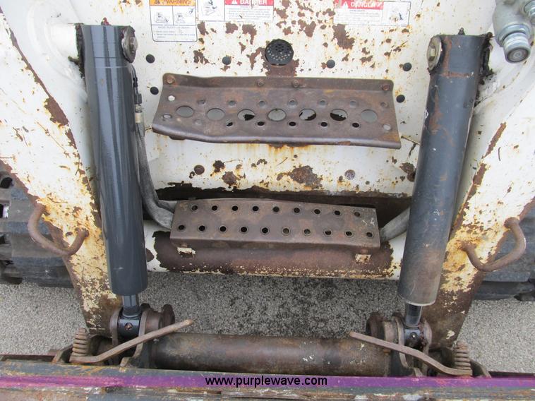 image for item B2862 2007 Bobcat T250 track skid steer