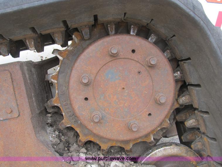 image for item B2862 2007 Bobcat T250 track skid steer