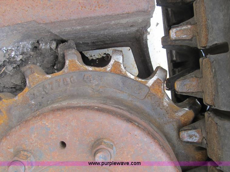 image for item B2862 2007 Bobcat T250 track skid steer