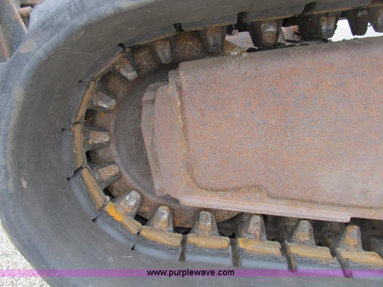 image for item B2862 2007 Bobcat T250 track skid steer