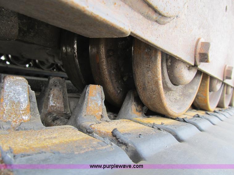 image for item B2862 2007 Bobcat T250 track skid steer