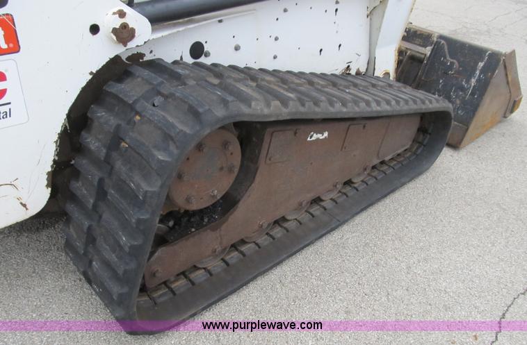 image for item B2862 2007 Bobcat T250 track skid steer