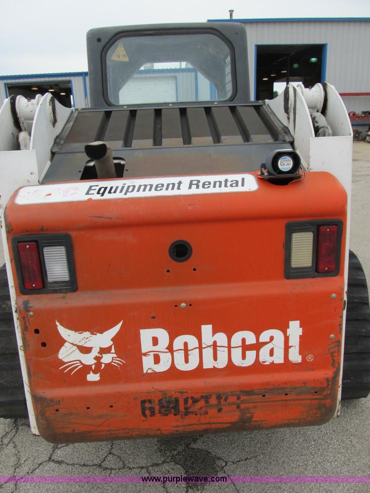 image for item B2862 2007 Bobcat T250 track skid steer