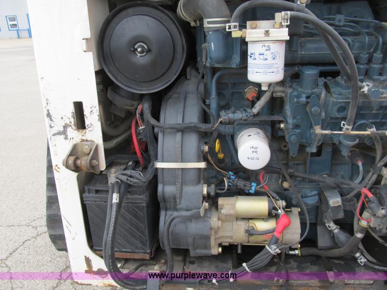 image for item B2862 2007 Bobcat T250 track skid steer